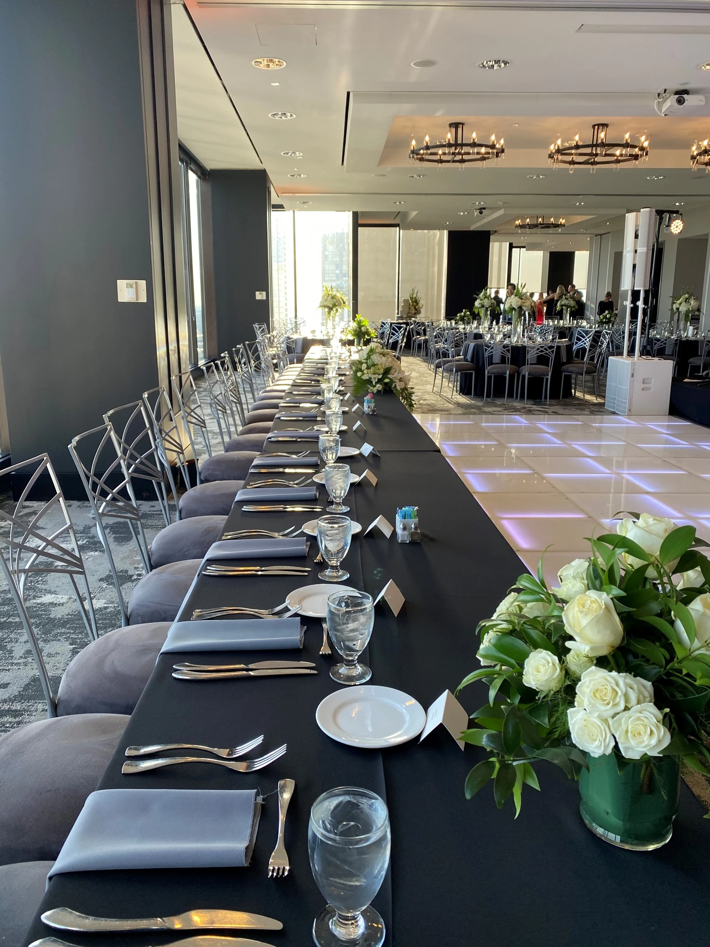 48th Floor Tower Club - Photo 4